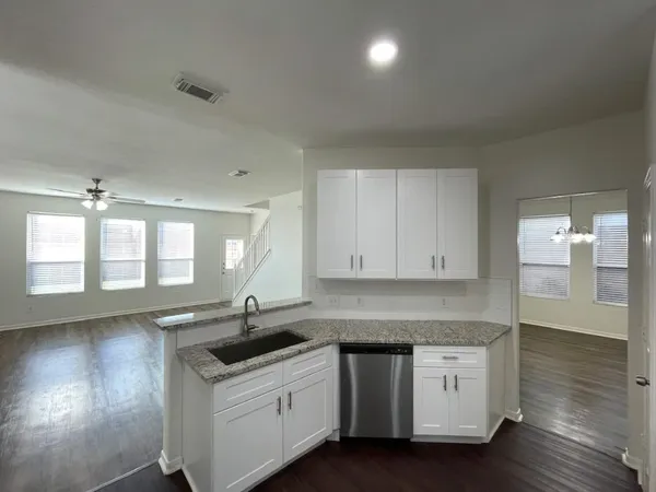 $1,999 | 19115 Badger Court, Houston, TX 77084