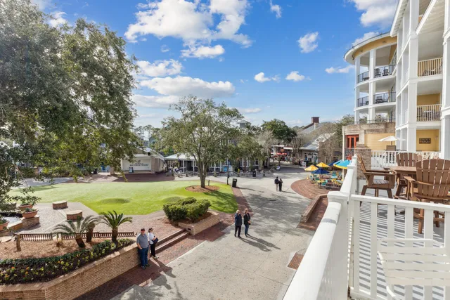$415,000 | 9100 Baytowne Wharf Boulevard, Unit 262, Miramar Beach, FL 32550