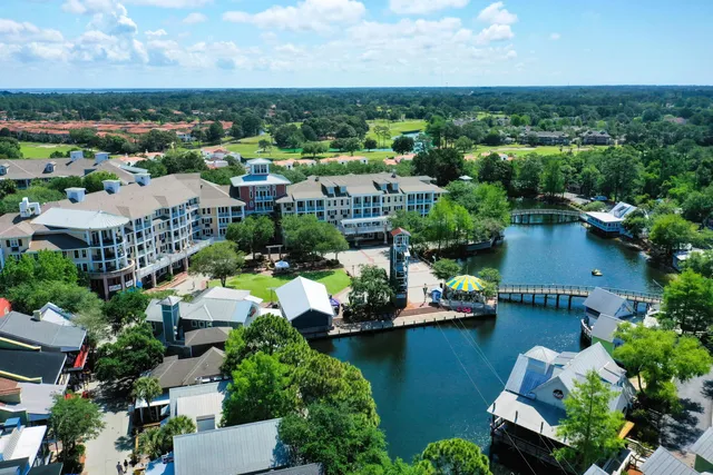 $415,000 | 9100 Baytowne Wharf Boulevard, Unit 262, Miramar Beach, FL 32550