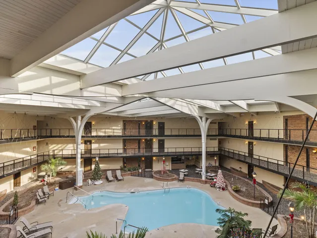 $195,000 | 6100 Stonehedge Drive, Unit 304, Greenfield, WI 53220