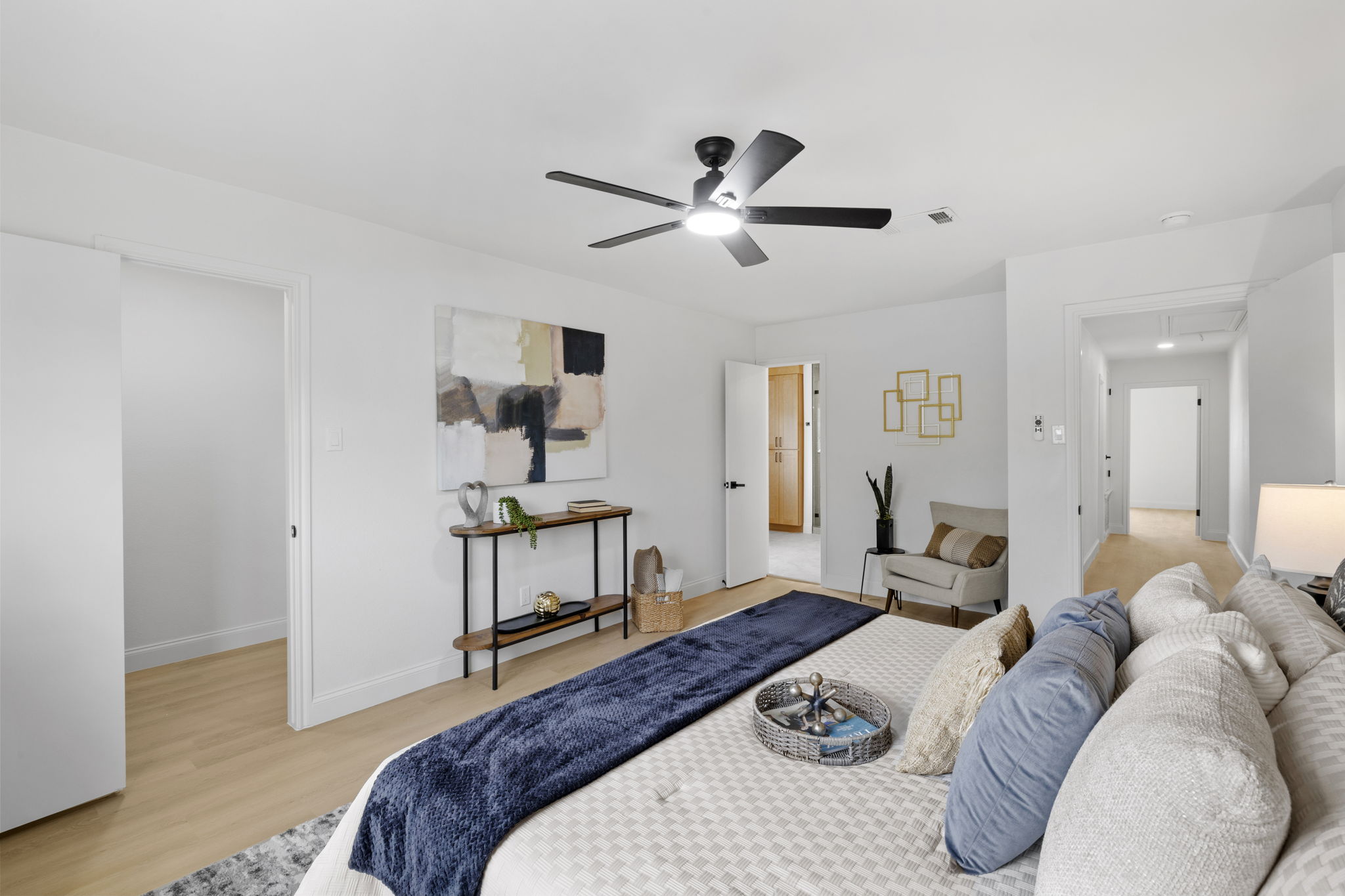 3722 Blue Cat Way Round Rock, TX 78665 - Photo 24 of 40 a bedroom with furniture and a window