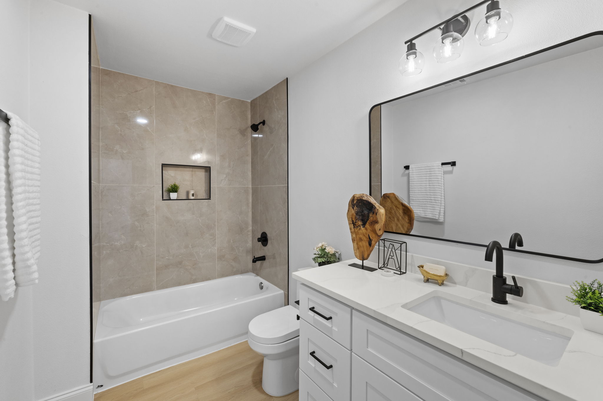 3722 Blue Cat Way Round Rock, TX 78665 - Photo 37 of 40 a bathroom with a sink toilet and shower