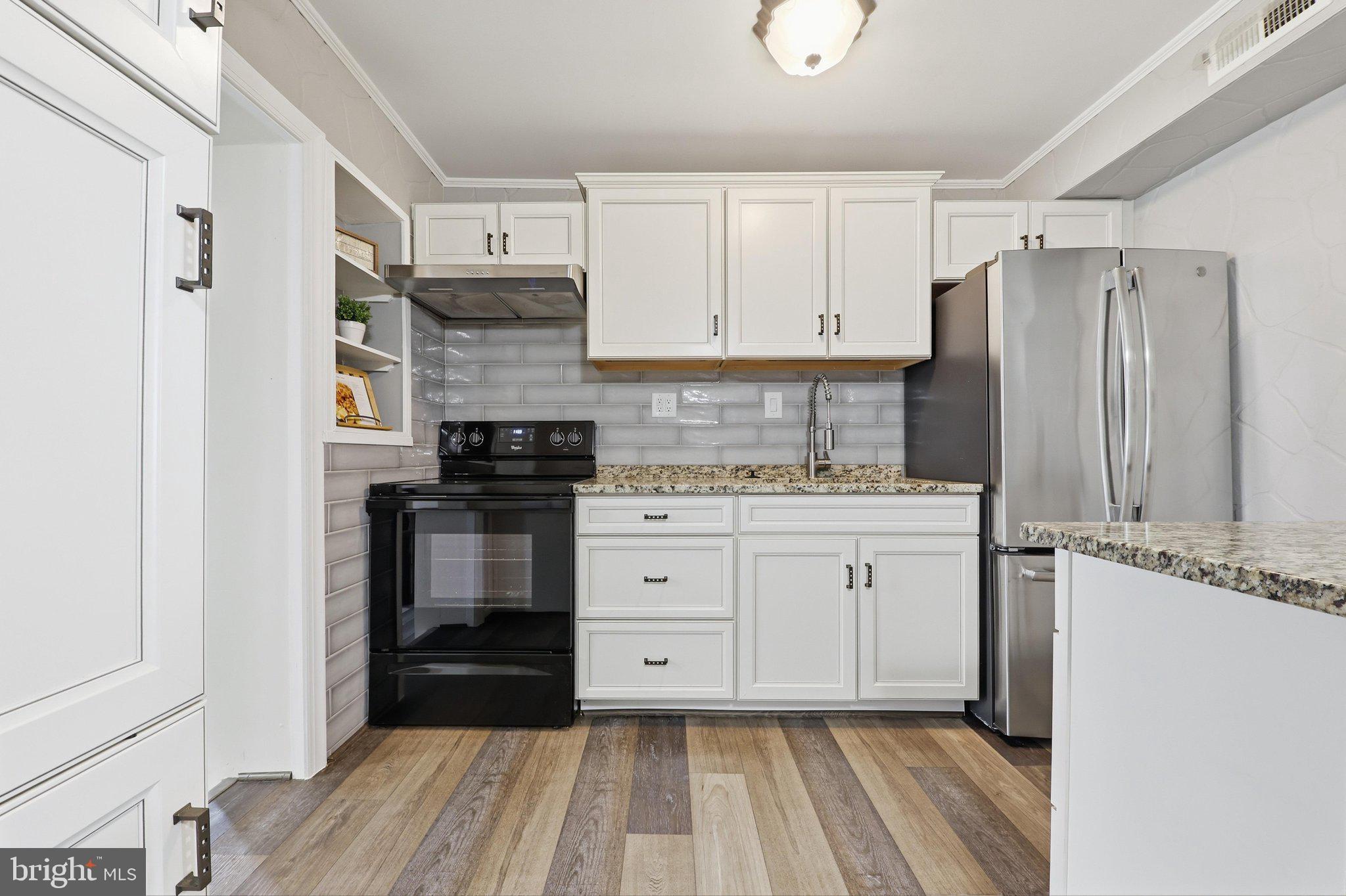 417 Elmwood Road Baltimore, MD 21206 - Photo 13 of 46 Kitchen