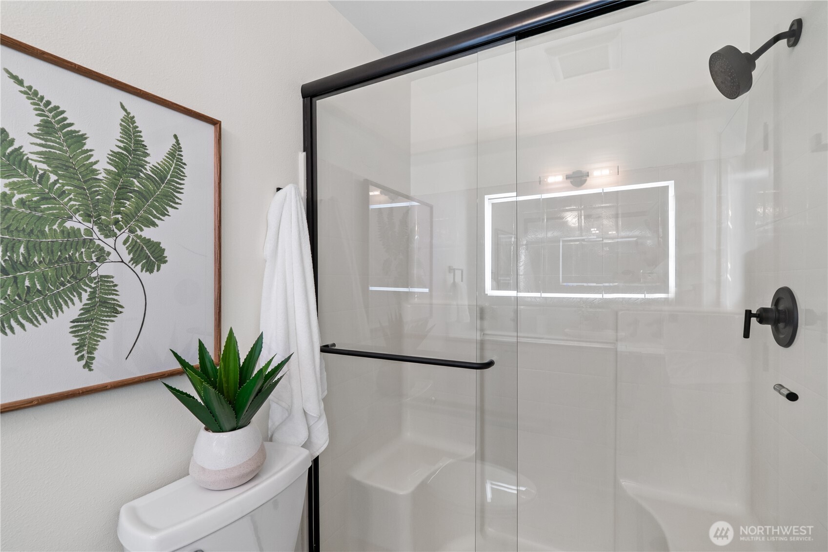 23210 Fitzgerald Road, Unit 1 Bothell, WA 98021 - Photo 10 of 20