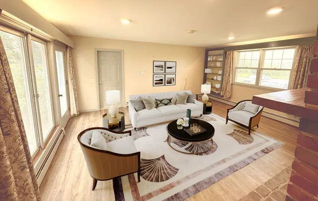 $379,900 | 54 Pine Ledge Road, Bangor, ME 04401