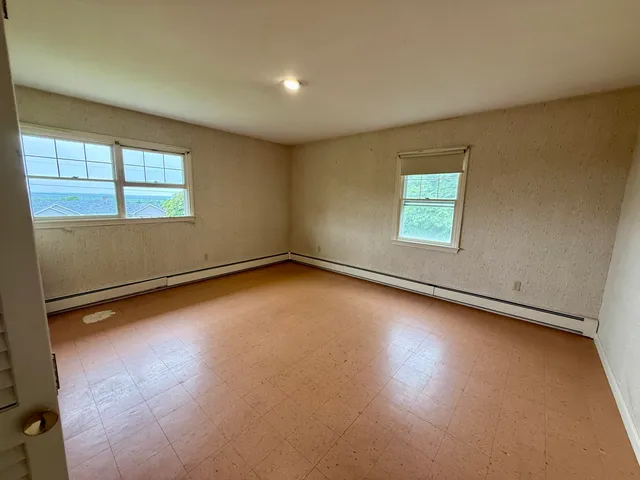 $379,900 | 54 Pine Ledge Road, Bangor, ME 04401