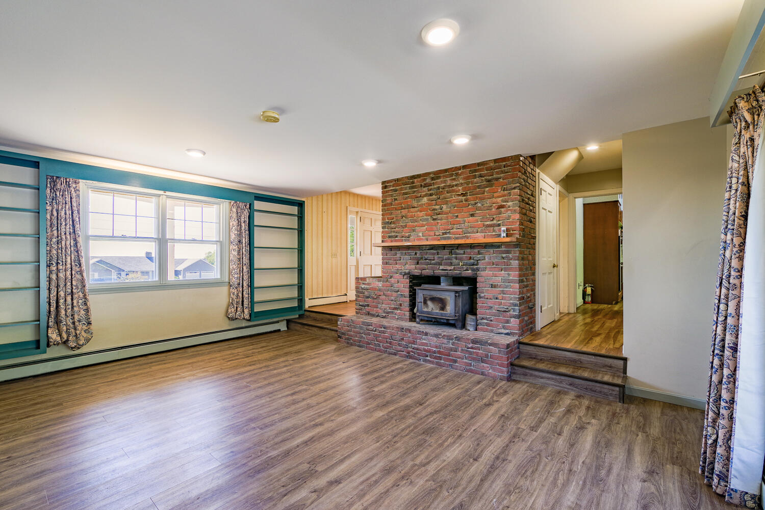 54 Pine Ledge Road Bangor, ME 04401 - Photo 10 of 42 54 Pine Ledge Rd 08