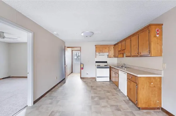 $1,425 | 124 Evergreen Trail Southeast, Unit B 4, Cartersville, GA 30121