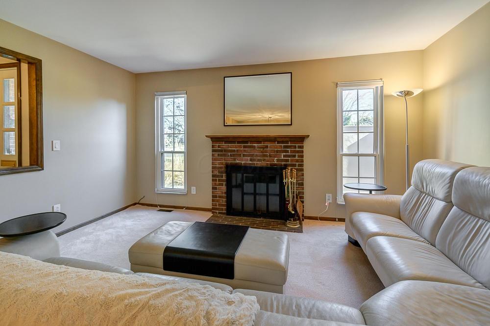 2142 Coach Road North, Unit 12 Columbus, OH 43220 - Photo 5 of 26