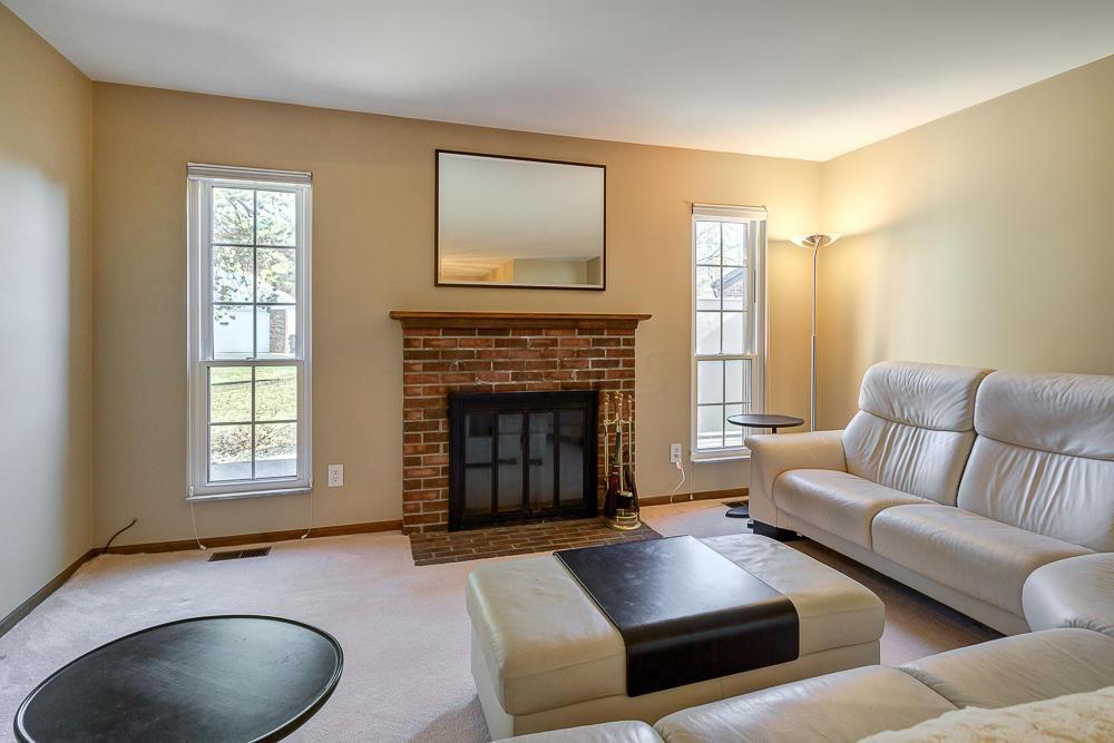 2142 Coach Road North, Unit 12 Columbus, OH 43220 - Photo 6 of 26