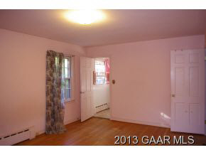 1416 Hollins Road Waynesboro, VA 22980 - Photo 33 of 36 Gallery Image 33