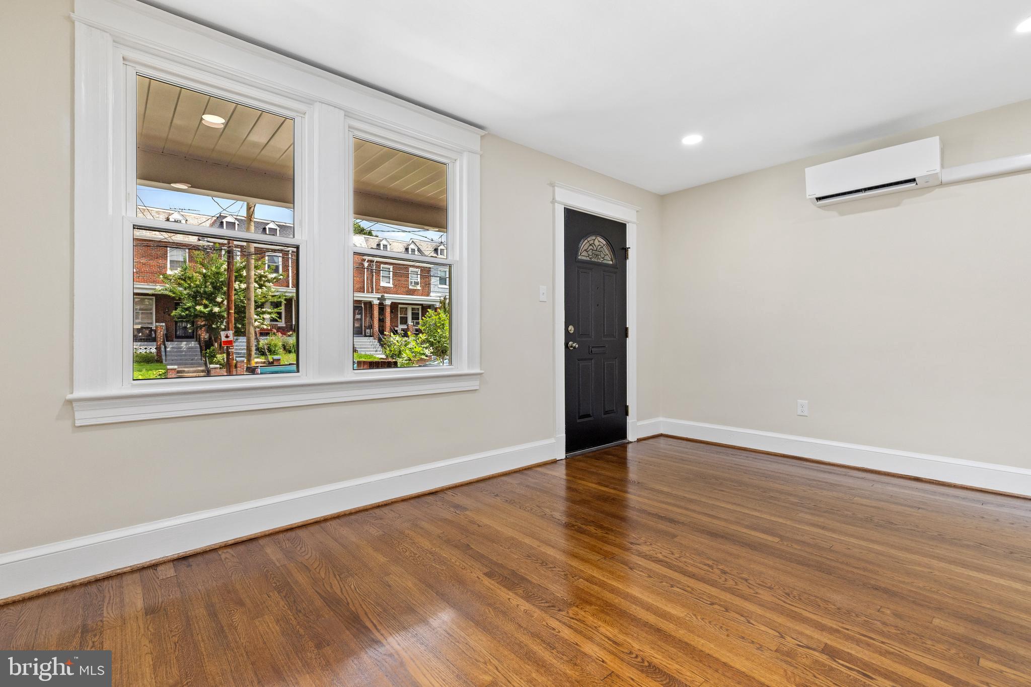 64 Longfellow Street Northwest Washington, DC 20011 - Photo 3 of 35