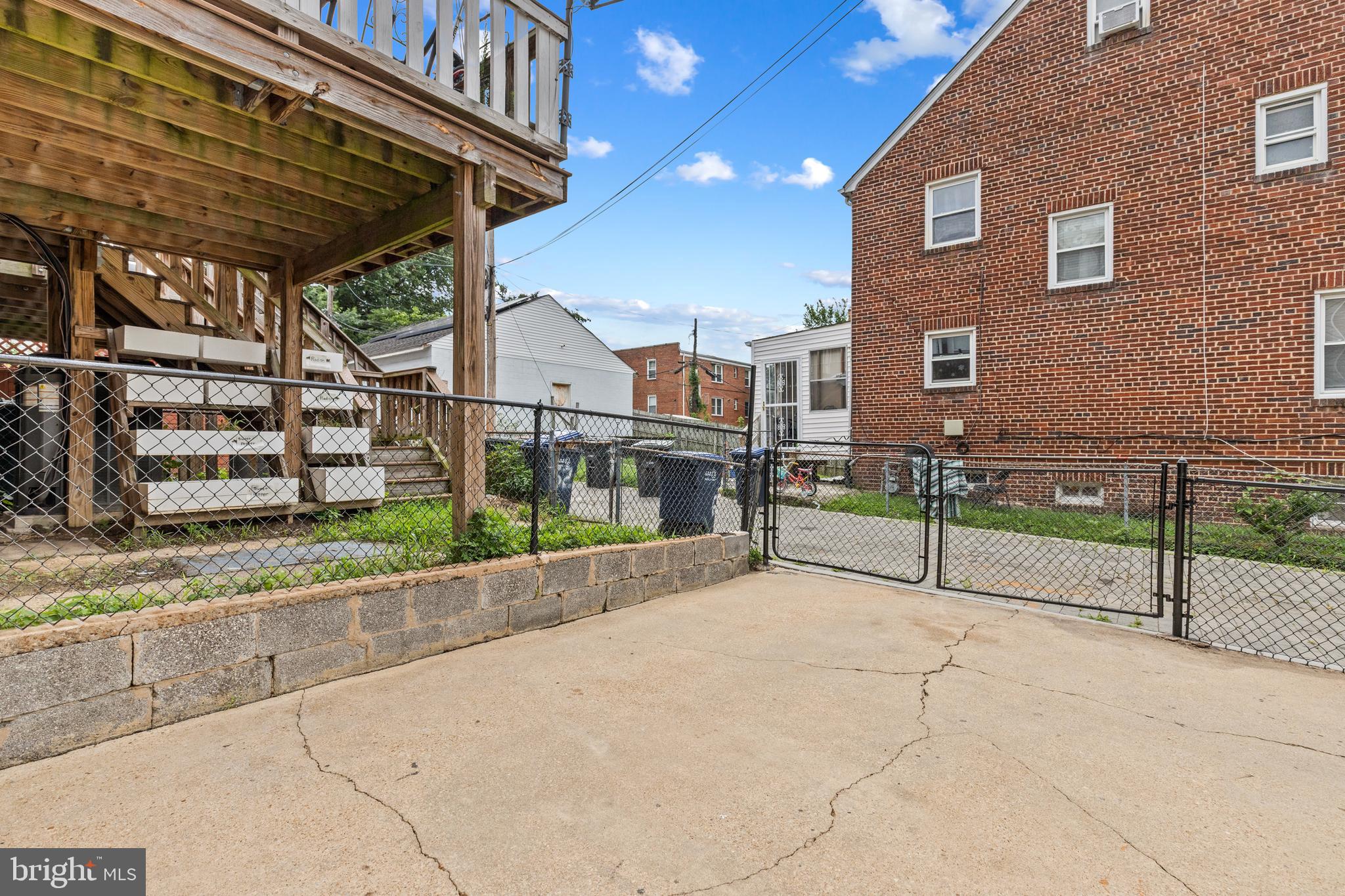 64 Longfellow Street Northwest Washington, DC 20011 - Photo 33 of 35