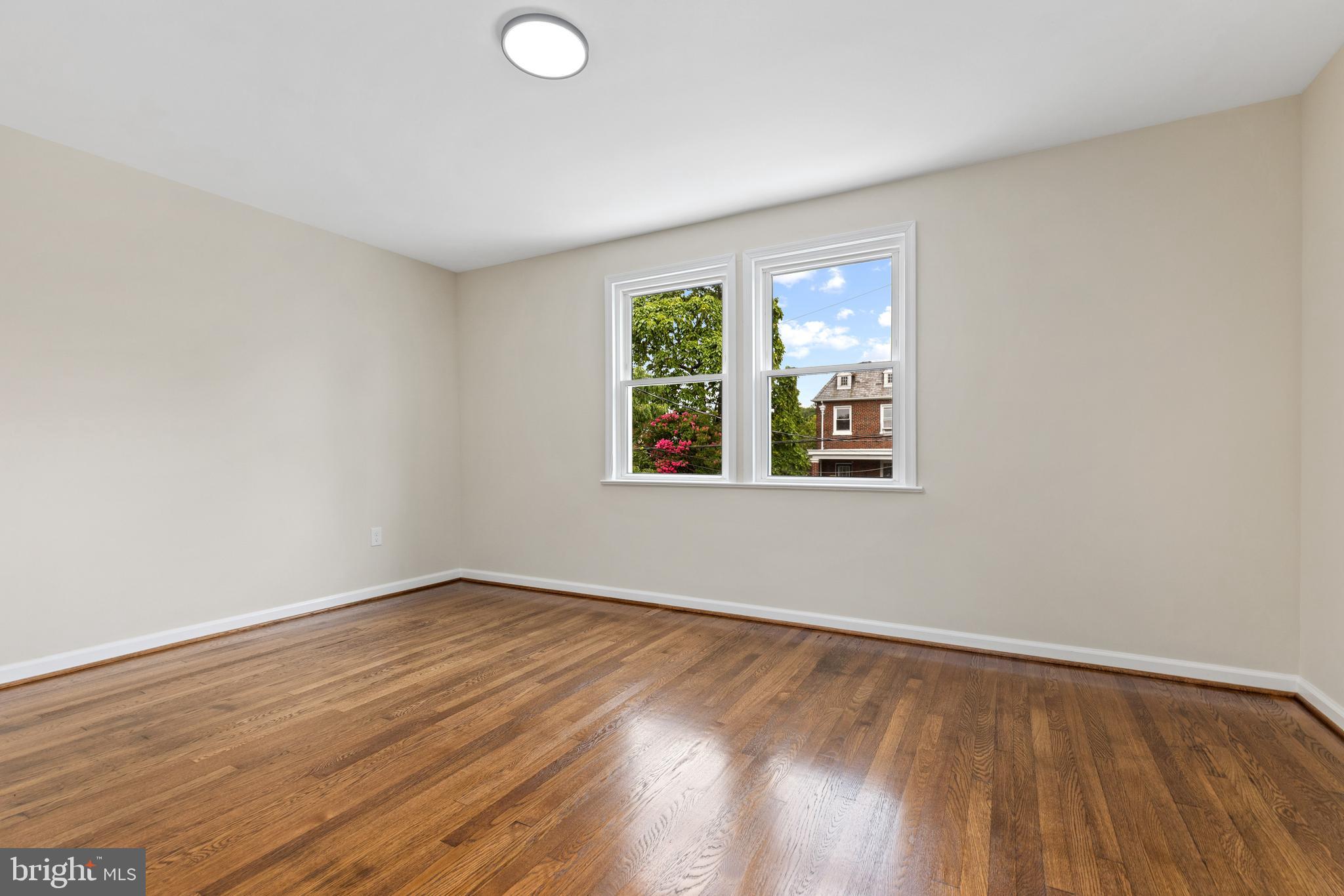 64 Longfellow Street Northwest Washington, DC 20011 - Photo 4 of 35