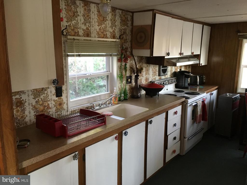 96 Lobin Road East Earl, PA 17519 - Photo 8 of 14 Gallery Image 8