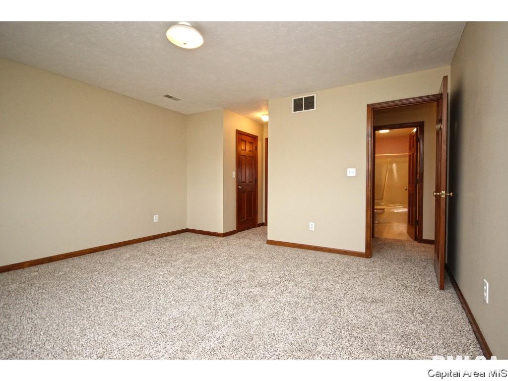 2016 Halifax Drive Springfield, IL 62703 - Photo 20 of 34