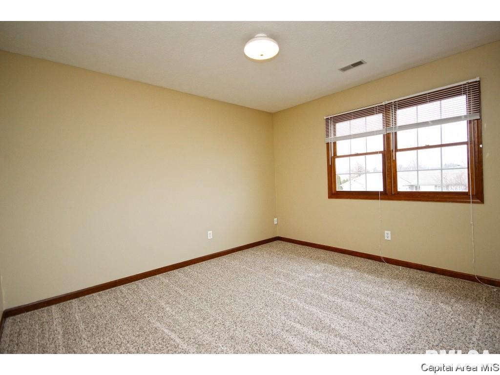2016 Halifax Drive Springfield, IL 62703 - Photo 23 of 34
