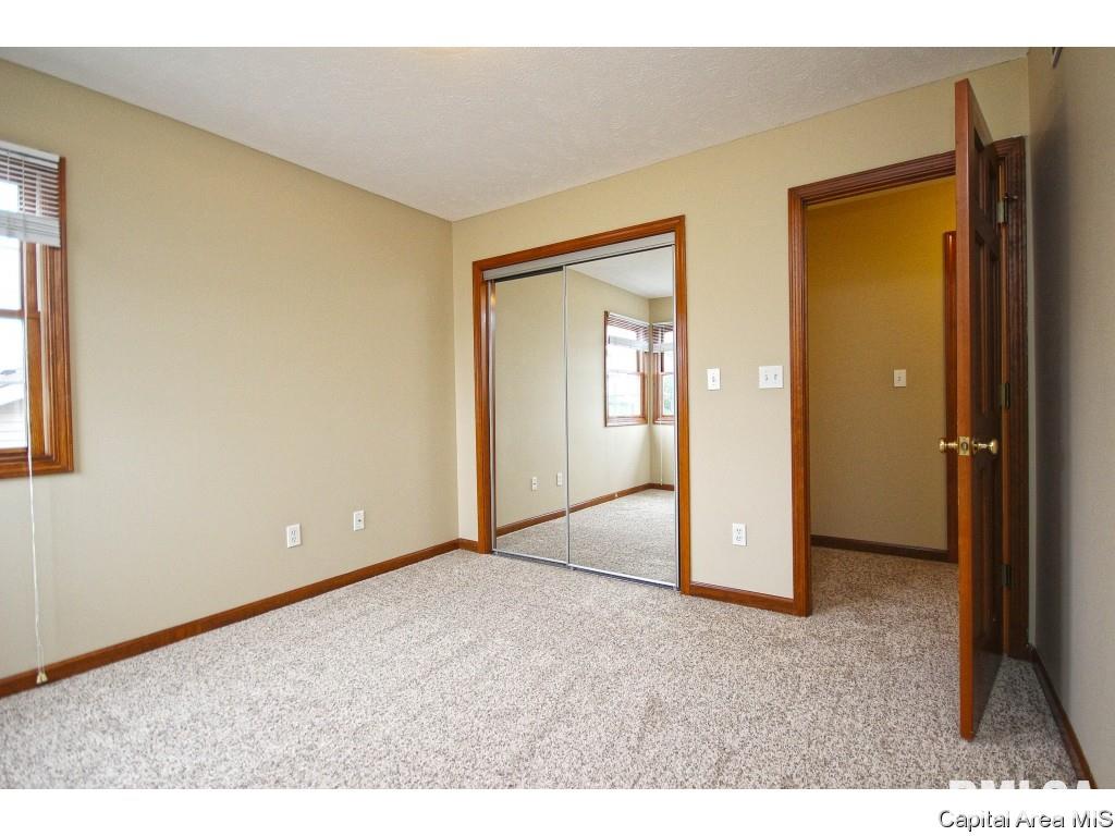 2016 Halifax Drive Springfield, IL 62703 - Photo 28 of 34