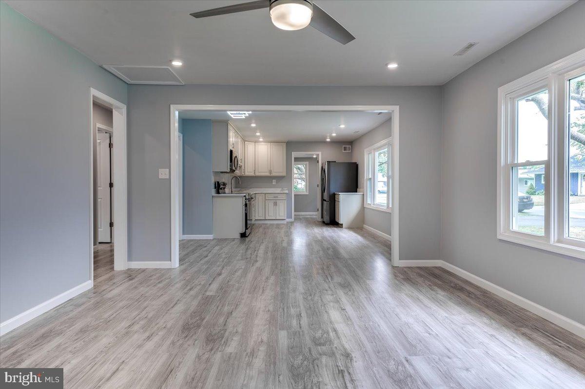 3 Meadow Lane Newark, DE 19713 - Photo 3 of 24