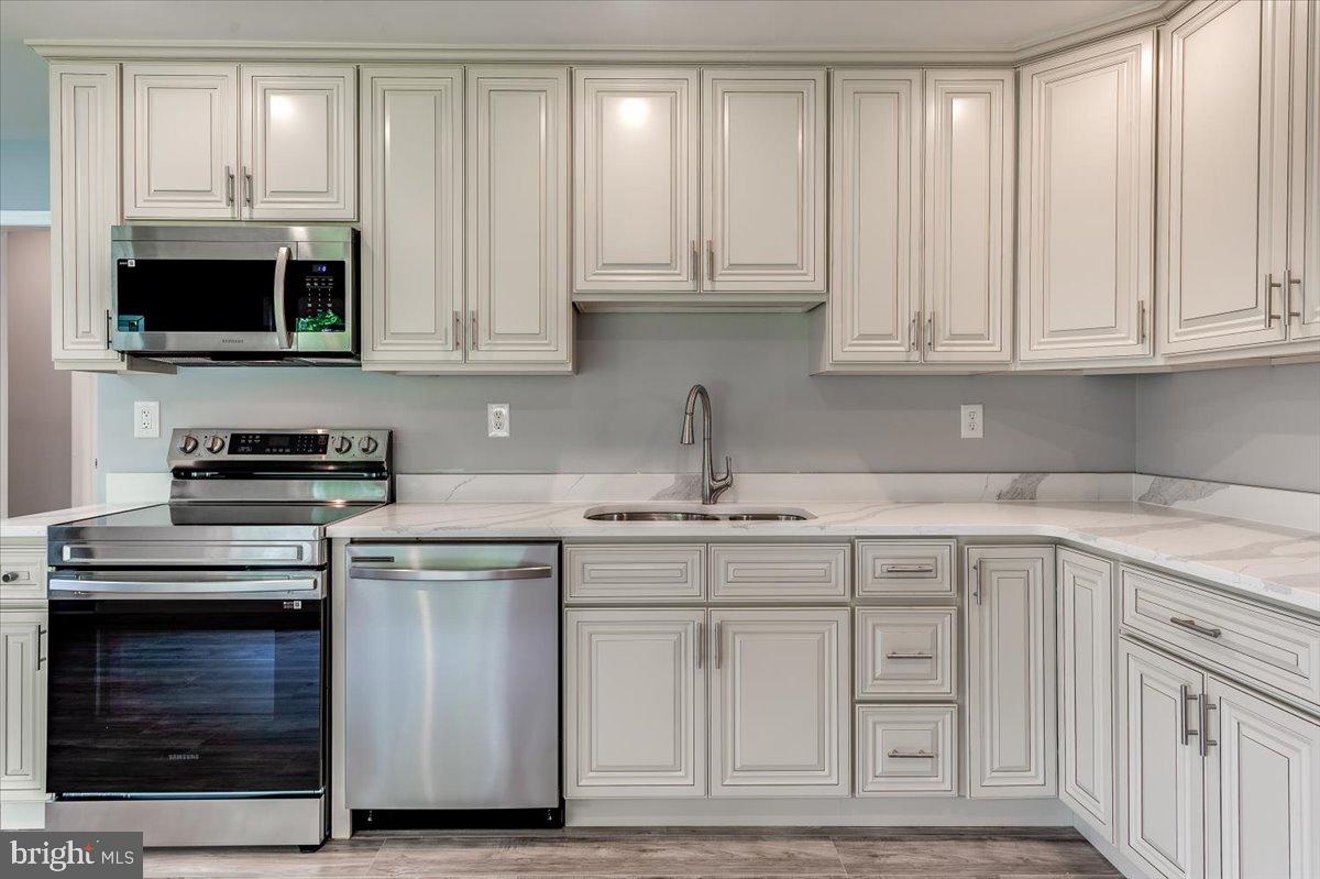 3 Meadow Lane Newark, DE 19713 - Photo 8 of 24