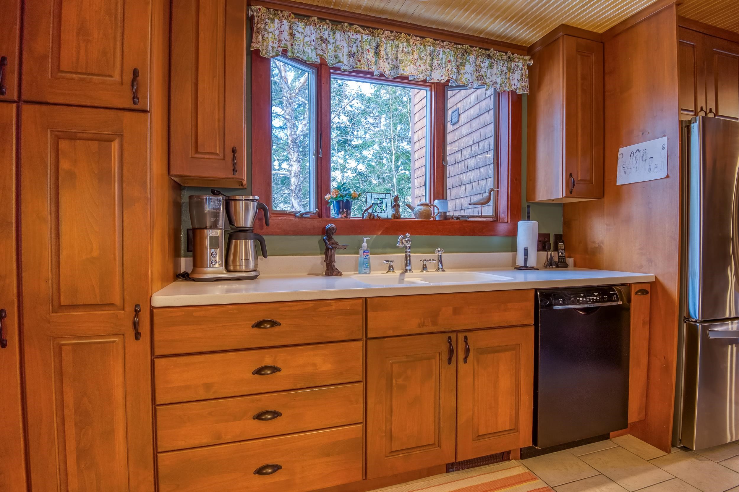 68 Herrick Point Road Littleton, NH 03561 - Photo 3 of 40