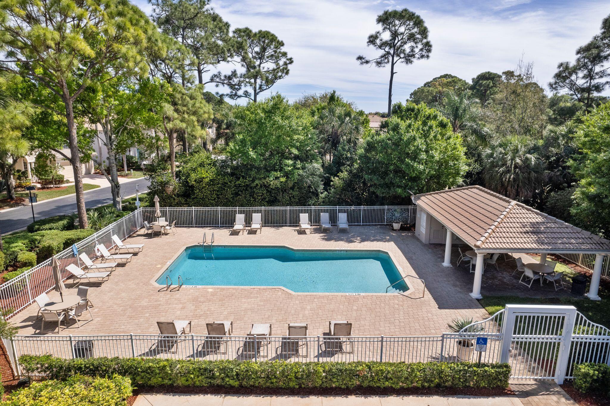 167 Bent Tree Drive Palm Beach Gardens, FL 33418 - Photo 49 of 49 167 Bent Tree Dr Palm Beach Gardens FL 4