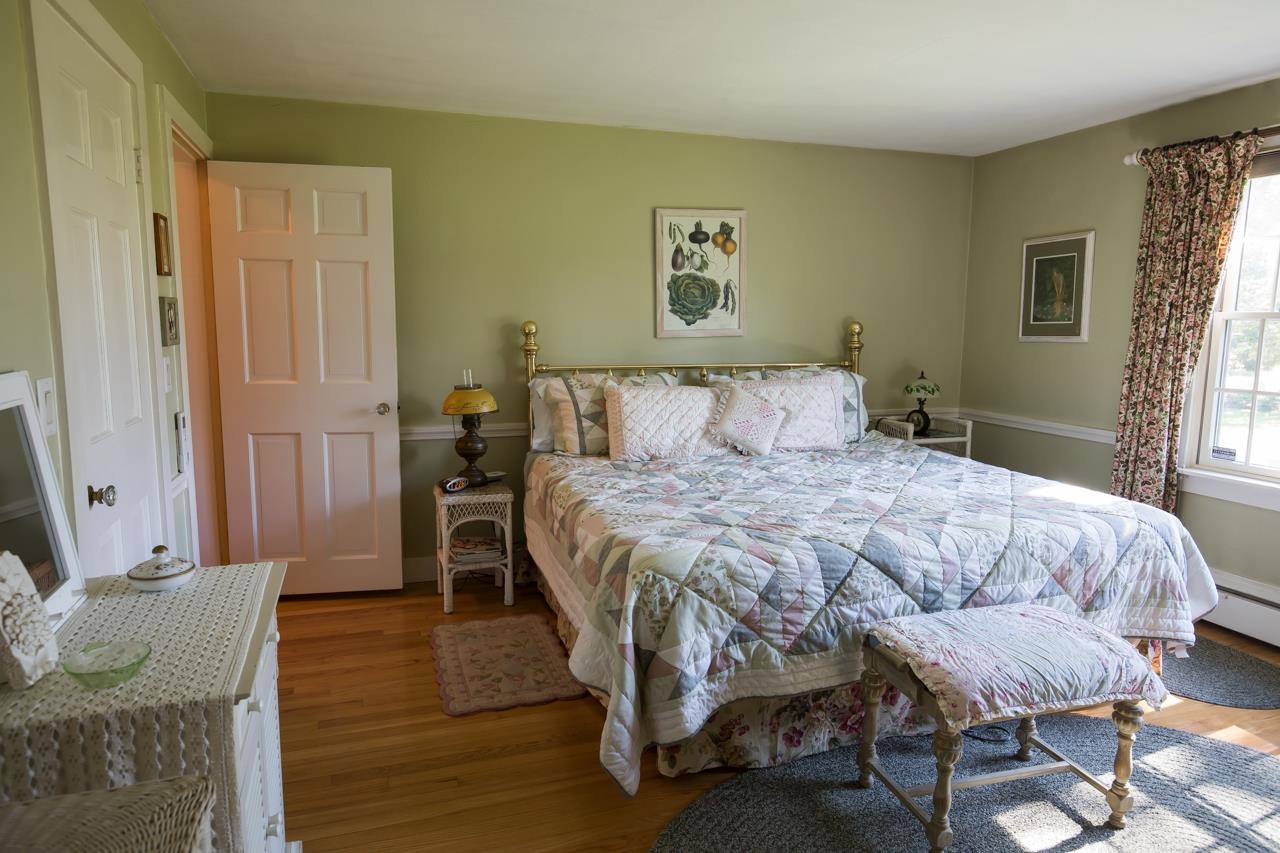 1 Jane Appleton Way Hampton, NH 03842 - Photo 12 of 40