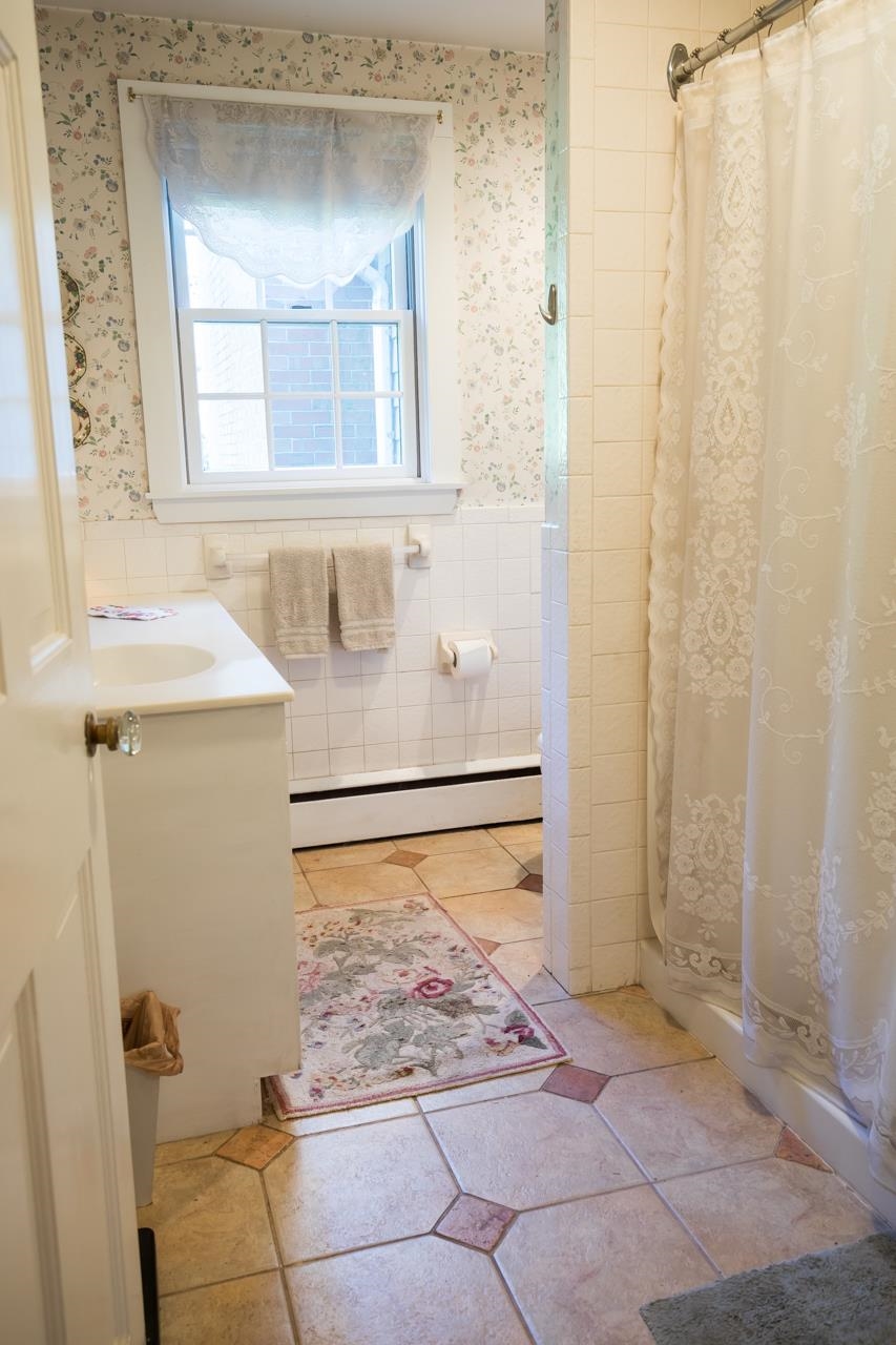 1 Jane Appleton Way Hampton, NH 03842 - Photo 15 of 40