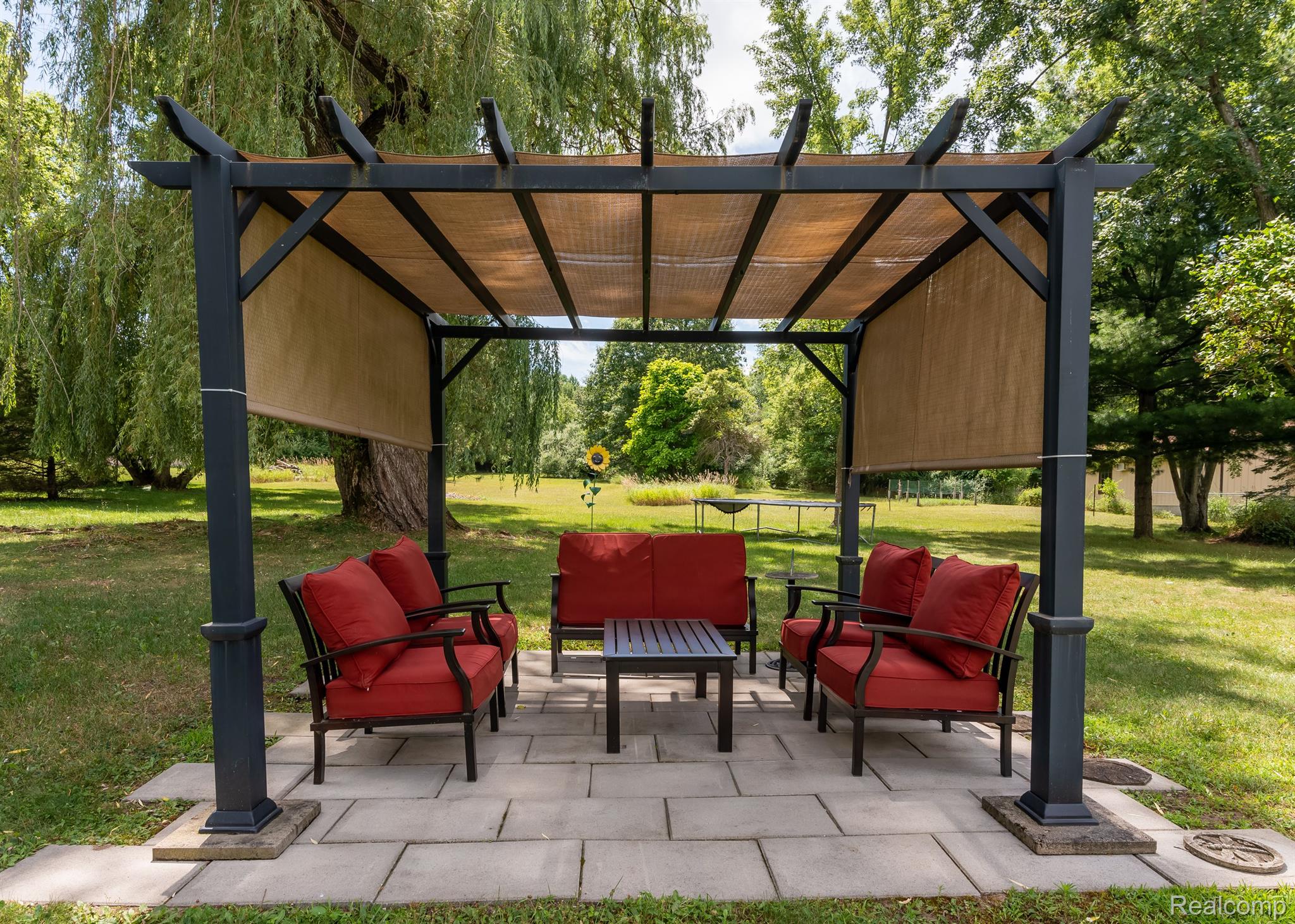 1323 Rowe Road Milford, MI 48380 - Photo 4 of 43 Gallery Image 4
