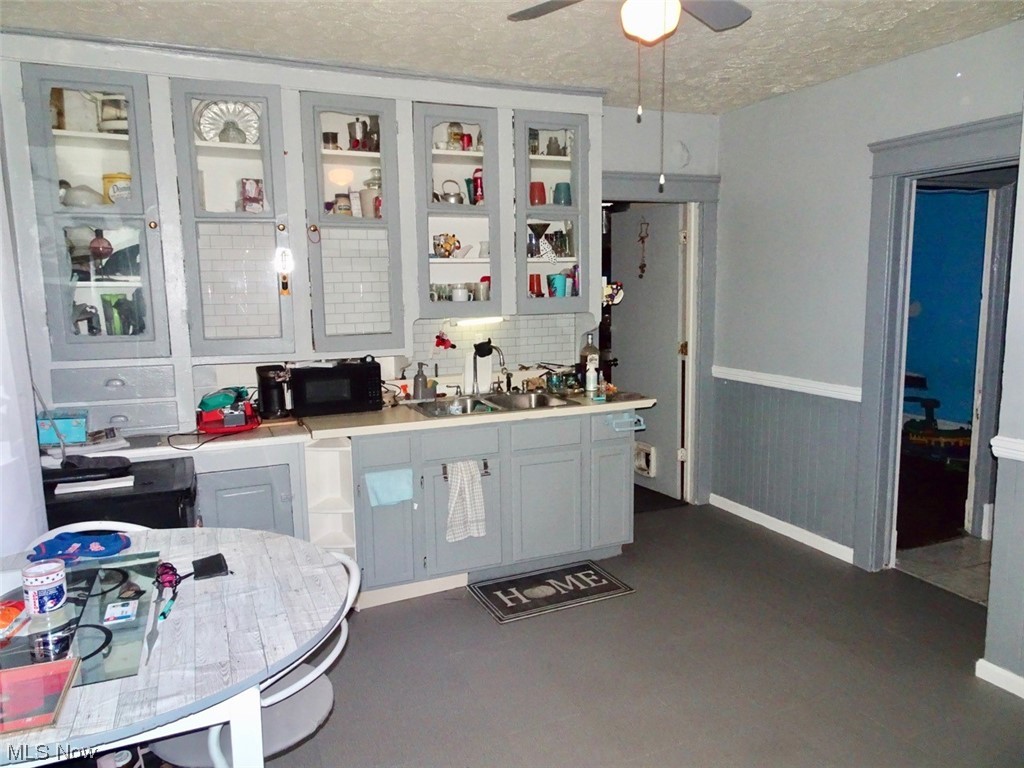 1331 Russell Road Cleveland, OH 44103 - Photo 14 of 34 Unit 2