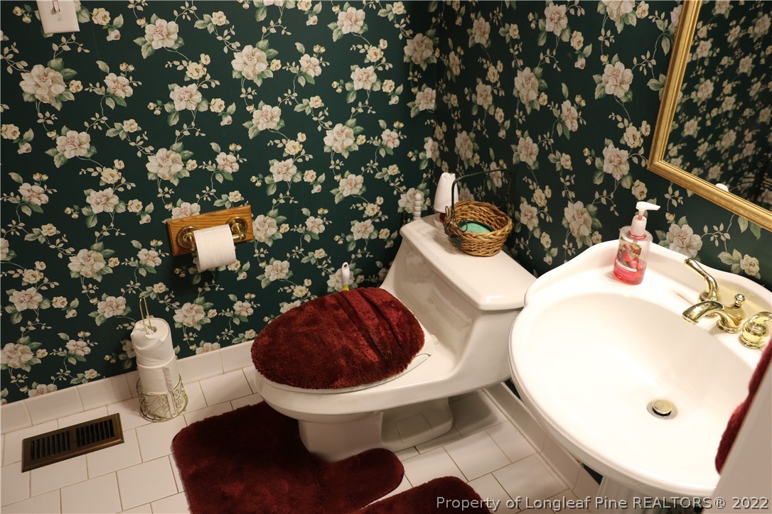 2099 Mercer Mill Road Lumberton, NC 28358 - Photo 28 of 49 Gallery Image 28
