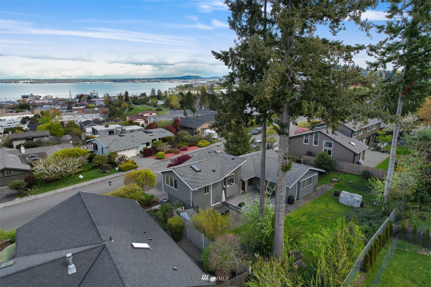 232 Bayside Road Bellingham, WA 98225 - Photo 3 of 40