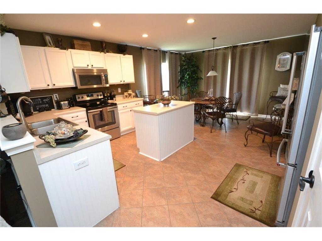 922 Pine Ridge Way Brownsburg, IN 46112 - Photo 2 of 2