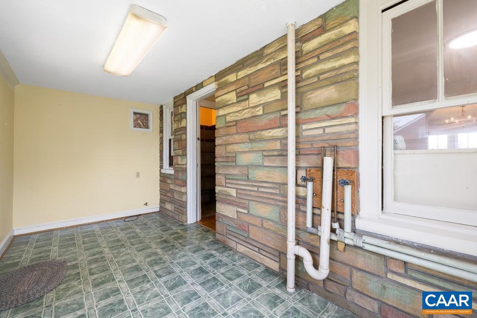 1201 Avon Street Charlottesville, VA 22902 - Photo 32 of 71