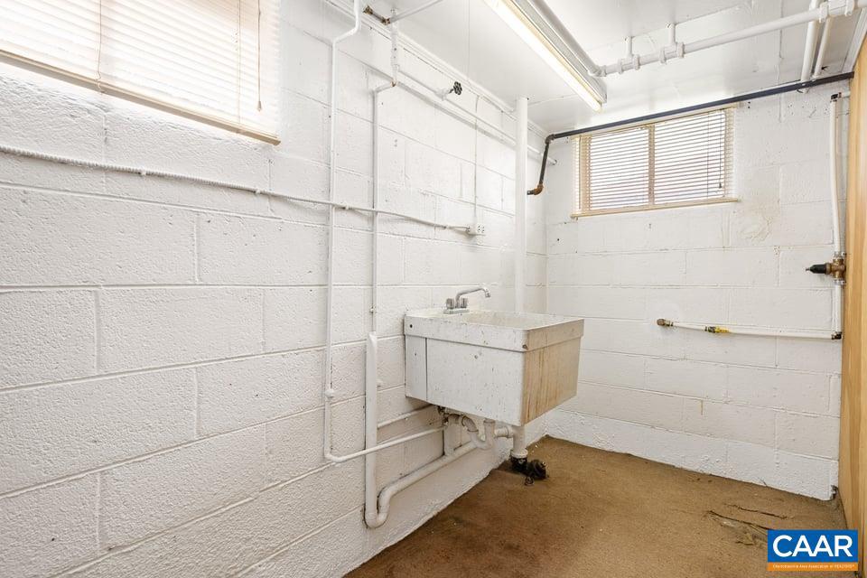 1201 Avon Street Charlottesville, VA 22902 - Photo 61 of 71