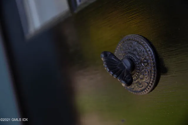 $10,250 | 40 Strickland Road, Cos Cob, CT 06807