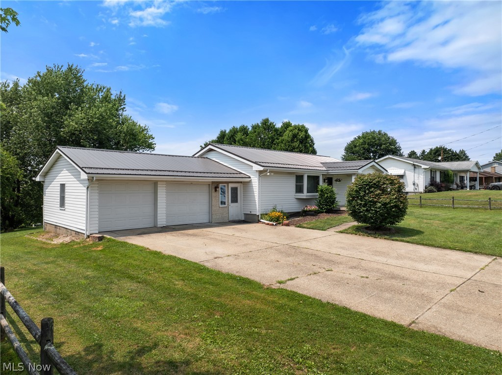 67200 Plainfield Road Belmont, OH 43718 - Photo 3 of 38