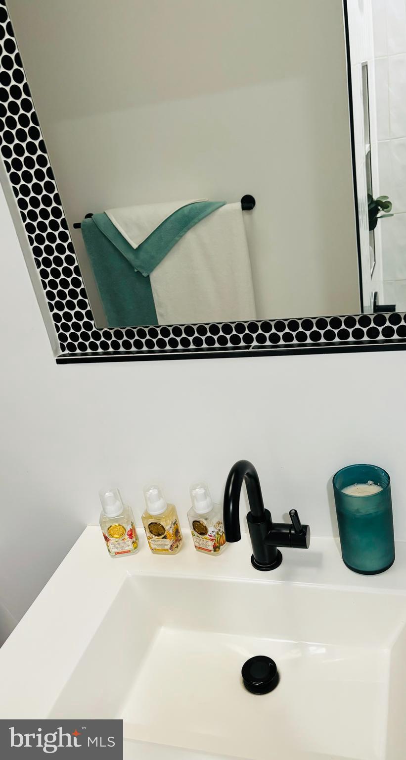 4813 Midline Road Baltimore, MD 21206 - Photo 19 of 28 Gallery Image 19