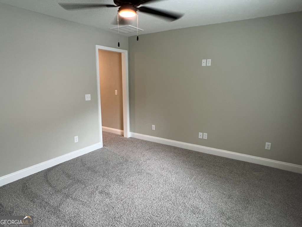 403 Madison Avenue St. Marys, GA 31558 - Photo 17 of 21 a view of an empty room