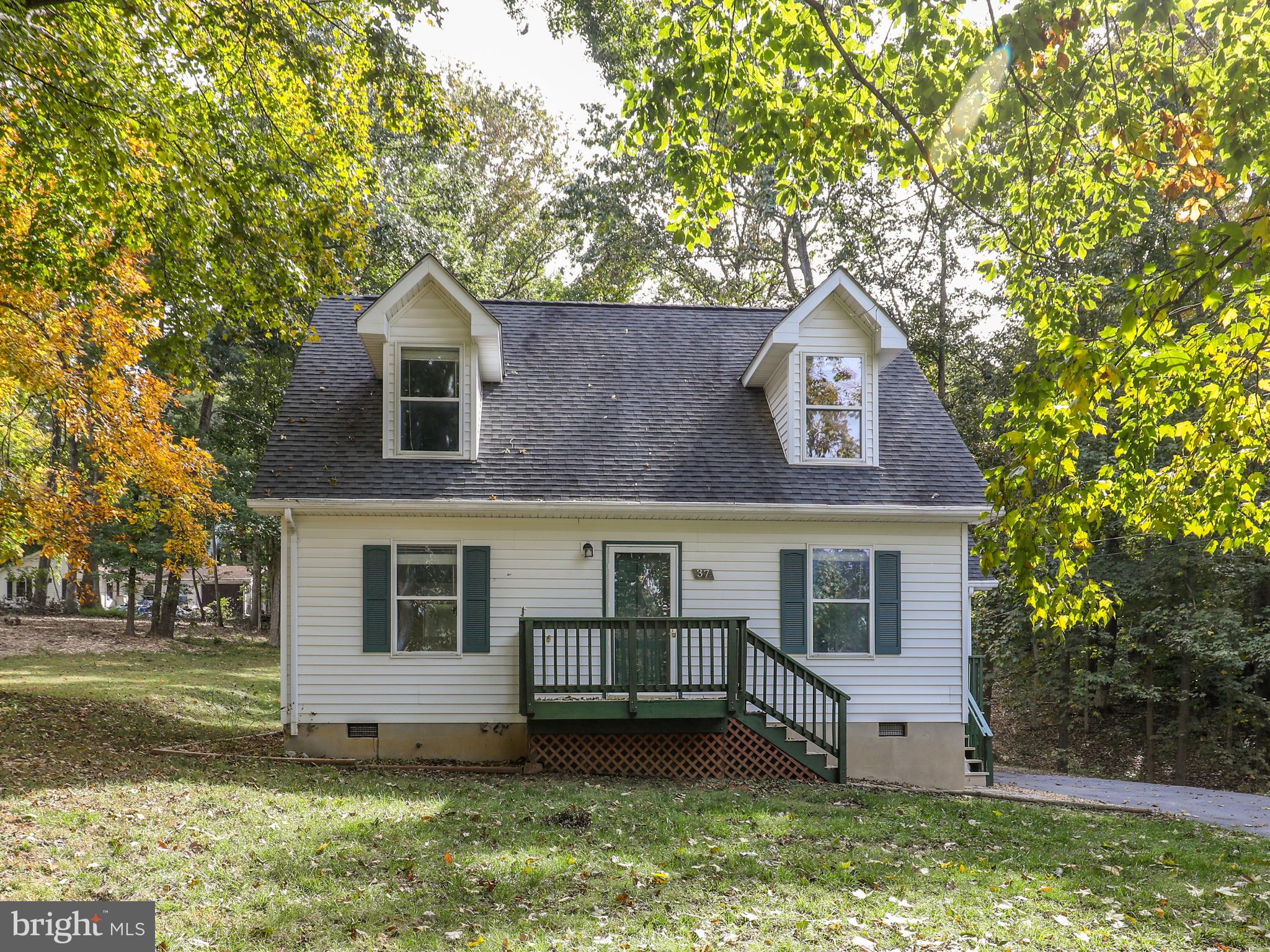 37 Spruce Road Front Royal, VA 22630 - Photo 1 of 47 Gallery Image 1