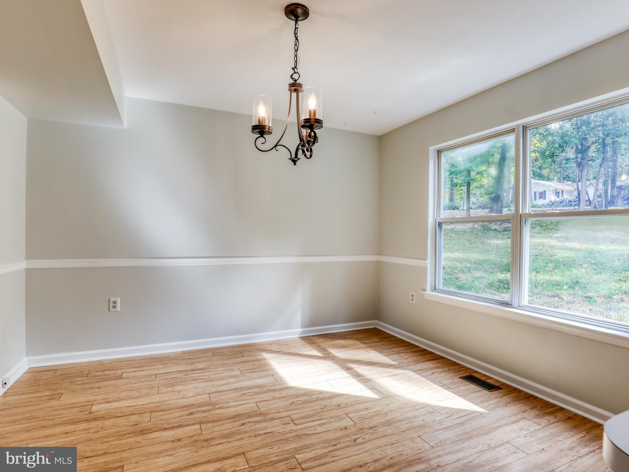 37 Spruce Road Front Royal, VA 22630 - Photo 11 of 47 Gallery Image 11