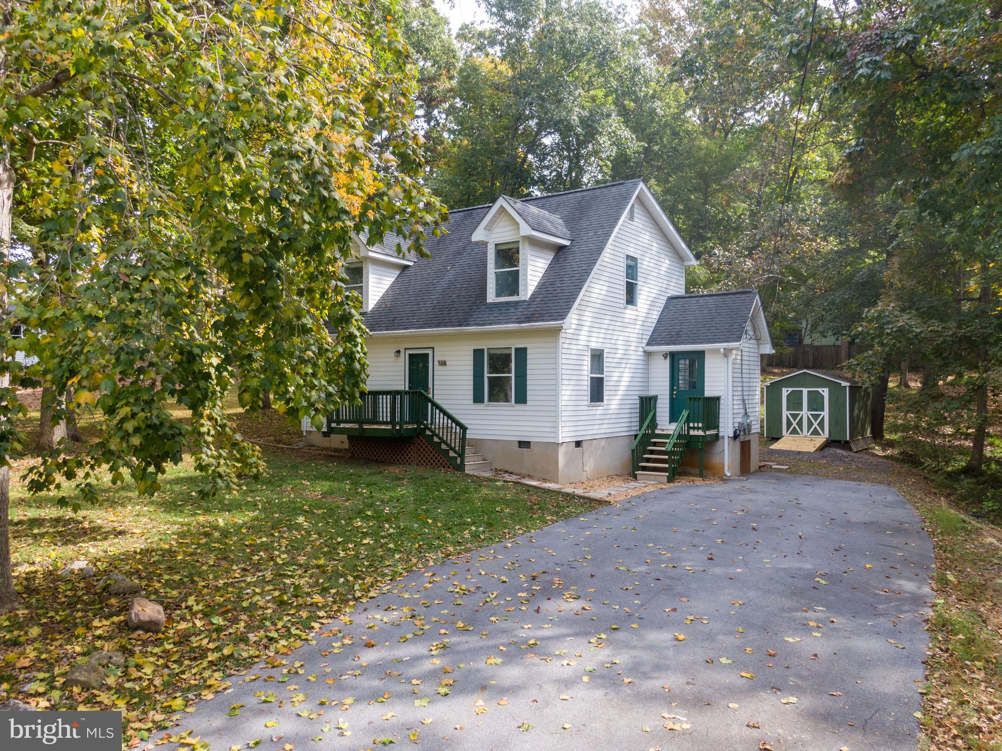37 Spruce Road Front Royal, VA 22630 - Photo 2 of 47 Gallery Image 2