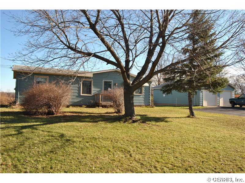 825 Crowley Road Farmington, NY 14425 - Photo 1 of 1 Exterior Front