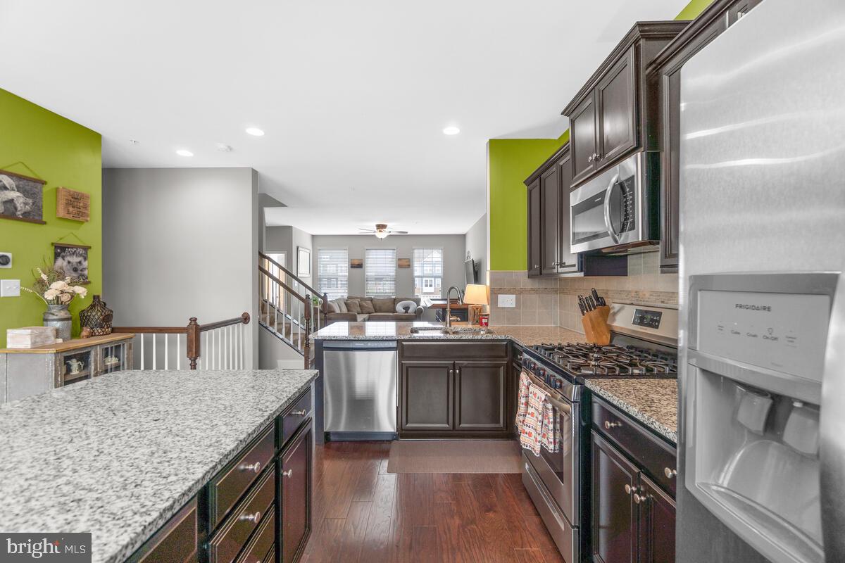 4655 Calisto Way Frederick, MD 21703 - Photo 13 of 44