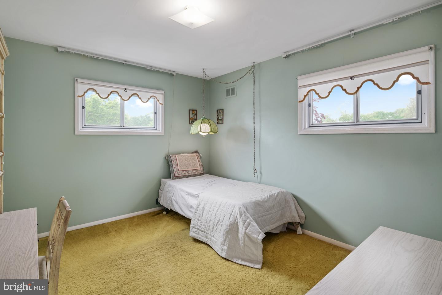 1608 Mt Pleasant Road Havertown, PA 19083 - Photo 17 of 30