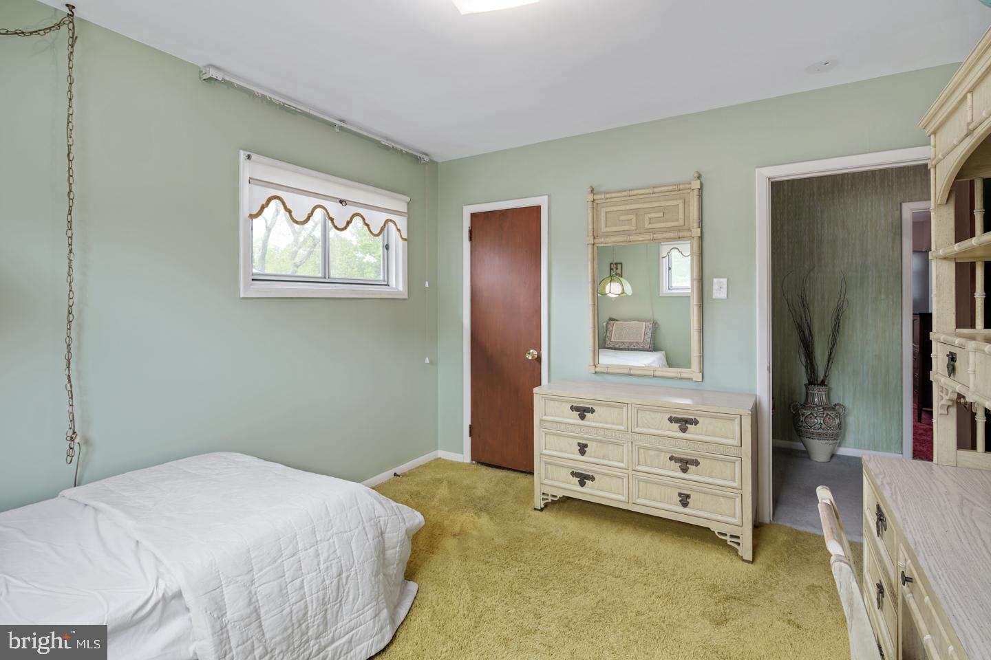 1608 Mt Pleasant Road Havertown, PA 19083 - Photo 18 of 30