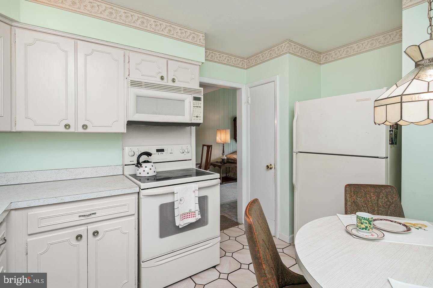1608 Mt Pleasant Road Havertown, PA 19083 - Photo 9 of 30