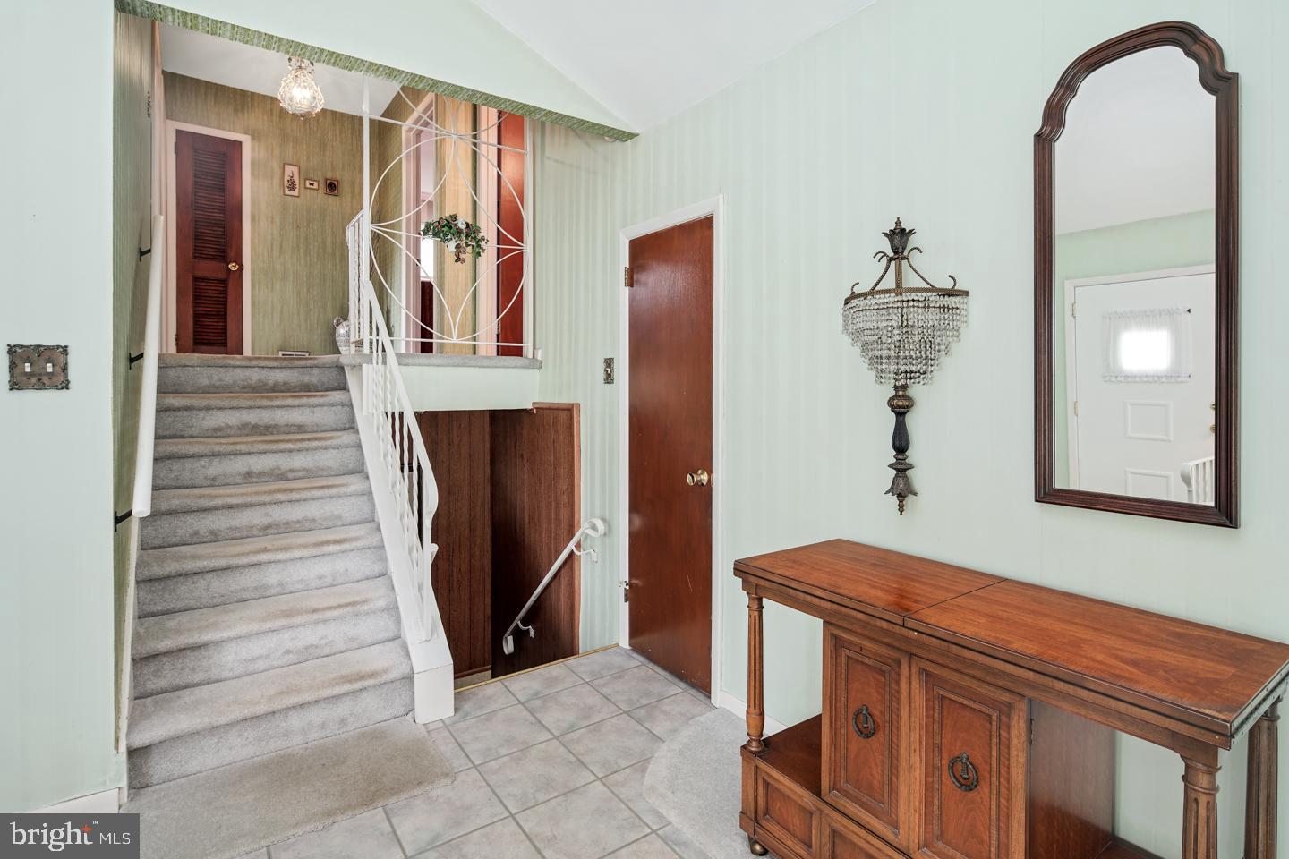 1608 Mt Pleasant Road Havertown, PA 19083 - Photo 10 of 30