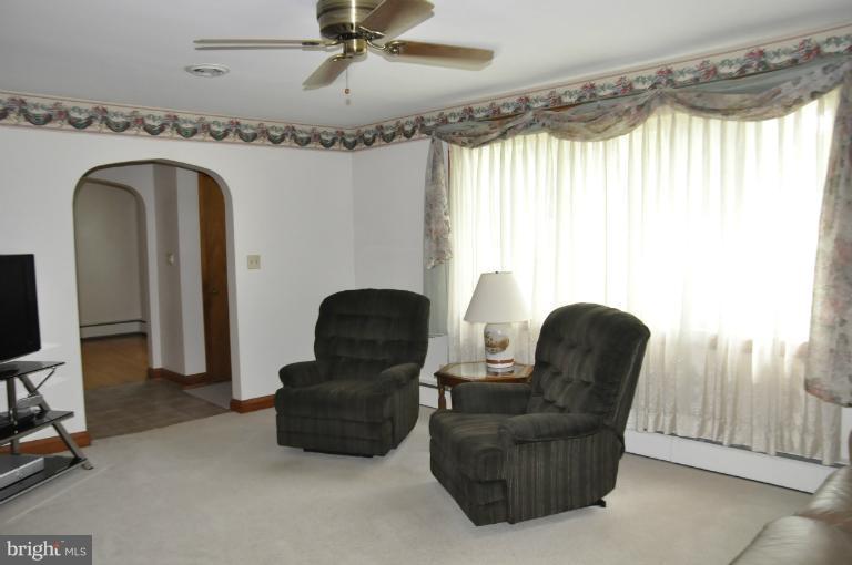2100 Durham Road Fallston, MD 21047 - Photo 21 of 30 Living Room