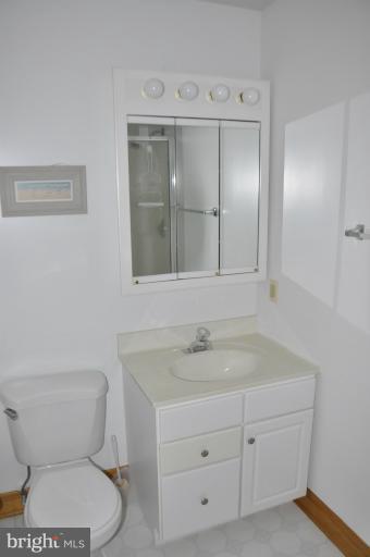 2100 Durham Road Fallston, MD 21047 - Photo 9 of 30 Bath (Master)